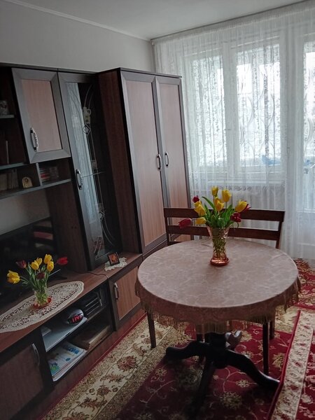 Berceni, Eroii Revolutiei, Piata Progresu,